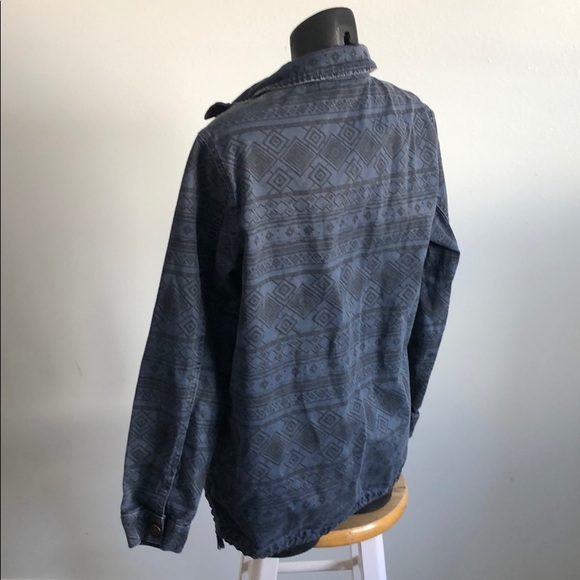 Tribal print jacket (3 for $25) - Picture 2 of 3